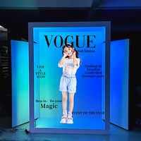 Cadre de photomaton en métal personnalisé style magazine Vogue 2026, logo personnalisé gratuit d'usine avec accessoires offerts