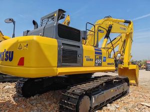 Excavadoras Komatsu Usadas de Segunda Mano de Alta Calidad, 90% Nuevas, Modelo 2020, 42.1 Toneladas, Bajo Precio, Motor en Venta - Product Image 4