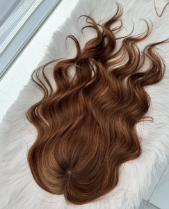 Topper de <span class=keywords><strong>cheveux</strong></span> humains 100% Premium pour femmes-Dentelle avec base en soie, respirant, effet cuir chevelu réaliste et artisanat de haute qualité - Product Image 1