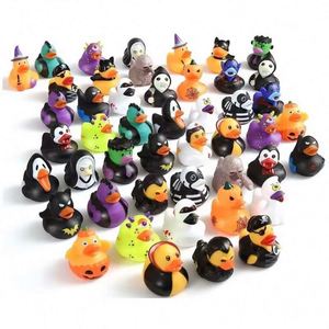 Canardons en caoutchouc de 2 pouces pour le bain de bébé, assortiment de canards décoratifs pour enfants, jouets pour Halloween - Product Image 1