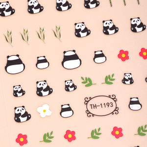 Autocollant pour ongles en forme de cœur de panda géant chinois, mignon, 3D, imperméable, en plastique, pour le printemps, l'été, l'automne, nouveau design, dessin animé - Product Image 4