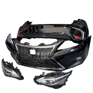 Kit carrosserie pour Lexus CT200h : pare-chocs avant et arrière modifiés, calandre, phares - Product Image 3