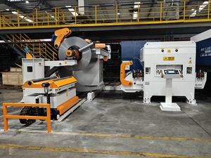 מערכת הזנת יריעות לחיתוך לייזר HAIWEI <span class=keywords><strong>3</strong></span> ב-1 עם מנוע סרוו מדויק במהירות גבוהה של 15 מטר/דקה וקיבולת של 5 טון - Product Image 3