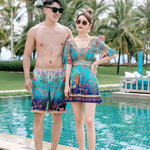 Pantaloncini da spiaggia traspiranti con tasca personalizzata pantaloncini da uomo che stampano coppie abbinate a costumi da bagno in tessuto eco-friendly abito da spiaggia - Product Image 2