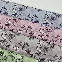 Tissu en crêpe seersucker tissé à rayures en polyester pour robes de luxe, 150 g/m², écologique, fil 150D, confortable et doux pour la peau