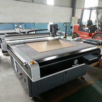 Yuchon 1313L Platform Blade Cutter Hoge Snelheid PU Leder Oscillerende Mes Snijplotter