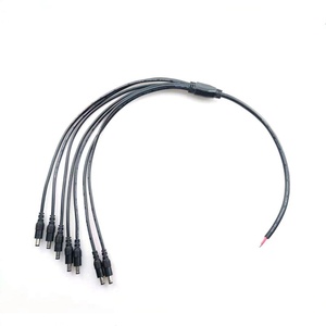 1 Tot 8 Poort Dc <span class=keywords><strong>Plug</strong></span> Splitter Kabel, Dc Power 1 Vrouwelijke Naar 8 Mannelijke Connector Splitter Kabel, 5.5X2.1Mm Voor Led Power Adapters - Product Image 6