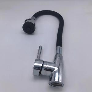 Grifo <span class=keywords><strong>de</strong></span> Cocina Moderno <span class=keywords><strong>de</strong></span> Aleación <span class=keywords><strong>de</strong></span> Zinc con una Sola Manija y un Solo Orificio, Boquilla Grande <span class=keywords><strong>de</strong></span> Cerámica para Agua Fría y Caliente, Caño Giratorio y Deformable - Product Image 6