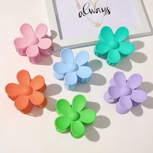 Candy Color Fancy Matte Acrylic Flower Hair Claws Women Girls Hair Accessories Flower Clip Daisy Large Hair Claw