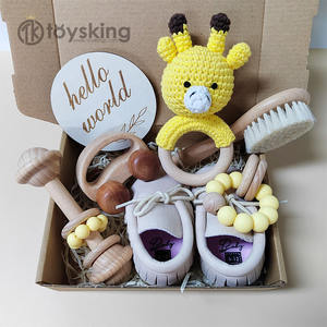 Sonajeros de anillo de madera con forma de jirafa, mordedor de madera de ganchillo para bebé, juego de regalo, cepillo de <span class=keywords><strong>pelo</strong></span> de cabra, haya, <span class=keywords><strong>comprar</strong></span> zapatos de Peine de coche - Product Image 3