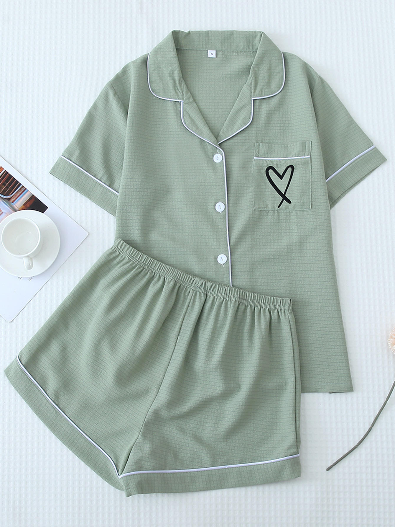 สีเขียว