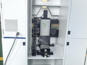 เครื่องอัดไฮดรอลิกขนาดเล็ก 6T400 แบบอัตโนมัติเต็มรูปแบบ ใช้มอเตอร์บริสุทธิ์ 100% พร้อมระบบจัดการข้อมูลด้านสิ่งแวดล้อม - Product Image 3
