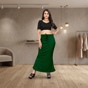 Coupe et couture tout au long de la journée Extension de la hauteur Premium confortable pour les femmes Jupe Saree façonnage Jupon Shapewear de IndianBoutique - Product Image 3