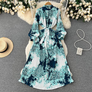 Robe plissée à manches longues imprimée indéfinie hiver automne femmes style de vacances robe plissée A-ligne - Product Image 2