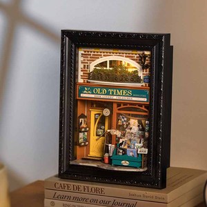 Robotime Rolife Decoración de Escritorio, Casa Miniatura DIY DP004, Librería de <span class=keywords><strong>la</strong></span> Vieja Época, Rompecabezas 3D de Madera - Product Image 1