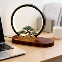 Lampe de bureau LED en aluminium de style chinois avec ornement circulaire en pin, chargeur sans fil, logo personnalisable, lumière blanc chaud à intensité variable