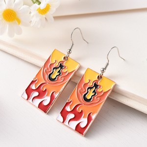 Pendientes colgantes de aleación de Anime Kamado Tanjirou Kochou <span class=keywords><strong>Shinobu</strong></span> Demon Slayer pendientes para Mujeres Hombres accesorios de joyería para disfraz regalo - Product Image 6
