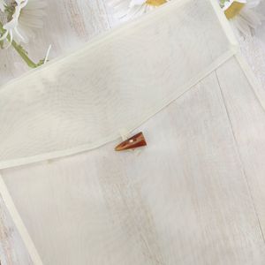 Borsa di garza con fibbia per la conservazione antipolvere di Cheongsam sciarpa di seta abbigliamento Organza Flip fibbia ad angolo per confezione regalo - Product Image 2