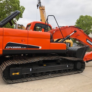Excavatrice sur chenilles hydraulique Doosan d'occasion de haute qualité à bas prix, modèles 22t DX225LC à vendre - Product Image 2