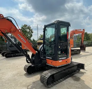 Obral ZX55USR-5A Hitachi ekskavator mini asli bekas kinerja Superior.