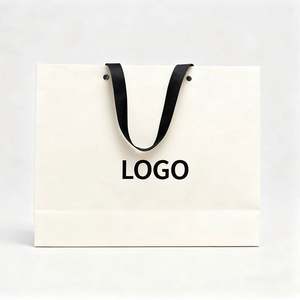 Sacs en papier de luxe écologiques personnalisés de haute qualité pour la vente au détail de chaussures et de vêtements avec votre propre logo - Product Image 2