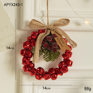 Décoration de porte en métal pour le Nouvel An avec accents en rotin, guirlande de Noël suspendue, scènes élégantes de guirlandes et couronnes - Product Image 6