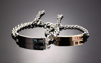 Bracelet de couple en acier inoxydable personnalisé tendance avec croix d'identification de couple bracelet de couple d'amour à contact longue distance pour couple