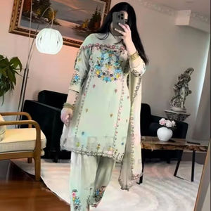 Almuerzo con New Designer Party Wear Look Top Dhoti Salwar y Dupatta Classic Salwar Kameez Cut Perfecto para ocasiones - Product Image 1