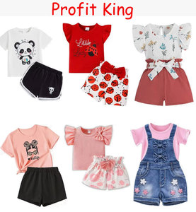 Conjuntos de Ropa para Niños y Niñas, Camisetas de Manga Corta con Volantes, Pantalones Cortos, Estilos de Dibujos Animados, Florales y Vaqueros para el Verano - Product Image 1