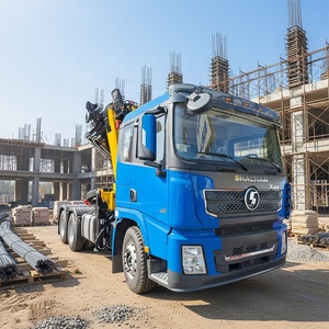 رافعة متنقلة ذاتية التحميل مثبتة على شاحنة شاكمان للبيع في دبي والسعودية والإمارات وقطر وعمان والكويت، متاحة للتصدير والشحن - Product Image 1