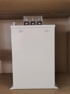 Condensatore a bassa tensione trifase 480V 30kvar in <span class=keywords><strong>serie</strong></span> con apparecchiature di distribuzione della potenza del reattore per la compensazione reattiva - Product Image 4