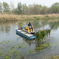 Bateau amphibie efficace pour la récolte des plantes aquatiques et des algues, matériaux personnalisables