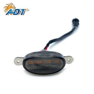 ADT 6 PCS/Kit 4 SMDs Feux de calandre LED de haute qualité pour pare-chocs avant de voiture pour F150 Tundra - Product Image 2