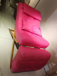 Cama de Pestañas Curva Moderna y Exclusiva, Mesa de Masaje para Salón de Belleza, Mueble Completo para Extensión de Pestañas - Product Image 3