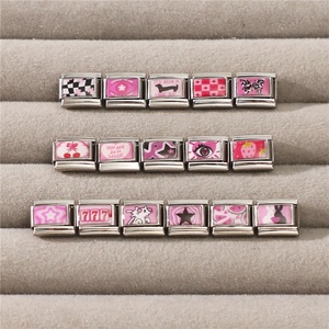 Bracelet à breloques italien en gros, motif rose de dessin animé, maillons de 9 mm en acier inoxydable, bracelet DIY, bijoux de mode pour femmes, cadeau - Product Image 2
