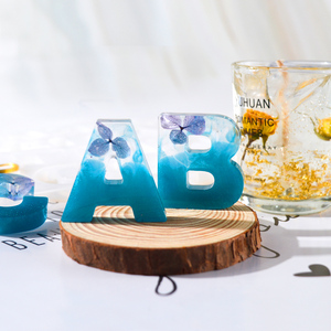 DM714 Móc Chìa Khóa Khuôn Silicon Epoxy Trang Sức Thủ Công Bề Mặt Gương 3D Chữ Resin Mặt Dây Chuyền Pha Lê Tự Làm Móc Chìa Khóa - Product Image 3