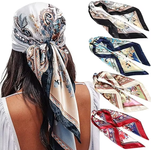 4 pièces <span class=keywords><strong>de</strong></span> foulards carrés en satin <span class=keywords><strong>de</strong></span> <span class=keywords><strong>soie</strong></span> <span class=keywords><strong>de</strong></span> haute qualité 90x90cm, imprimés numériques multi-styles, foulards pour cheveux et cou pour femmes et hommes, vente en gros à bas prix - Product Image 4