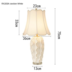 Lampe de table LED moderne minimaliste rechargeable pour le bureau ou la salle des livres Dimmable avec veilleuse à fleurs en acrylique bleu noir rose - Product Image 5