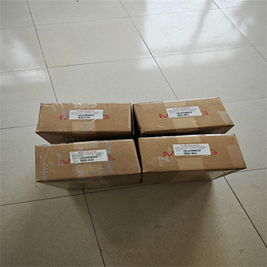 Válvula Servo Moog D661-4651G35JOAA6VSX2HA, Componente de Control Hidráulico, Automatización Industrial - Product Image 2