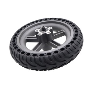 Parti di Ricambio di Alta Qualità per Monopattino Elettrico <span class=keywords><strong>Xiaomi</strong></span> <span class=keywords><strong>M365</strong></span> <span class=keywords><strong>Pro</strong></span>/Pro2: Ruota Posteriore + Pneumatico a Nido d'Ape + Disco Freno - Product Image 5