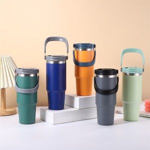 Gobelets en céramique en gros, à double paroi, avec paille rabattable, isolation thermique, poignée, style américain, pour cadeaux de Noël, avec cuillère - Product Image 3