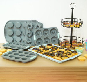 Moule à gâteau en silicone de qualité supérieure résistant aux hautes températures, moule rond antiadhésif pour la cuisson à la maison - Product Image 1