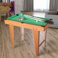 Mini billard billard billard table de billard pour enfants vente en gros usage domestique table de jouets de football avec balles