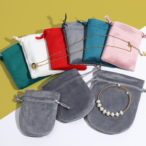 Bolsa de Almacenamiento Pequeña con Cordón y Logotipo Personalizado, Bolsa de Joyería de Tela de Terciopelo Ovalada, Suave, para Regalo, para Pendientes, Tamaño Personalizado - Product Image 1