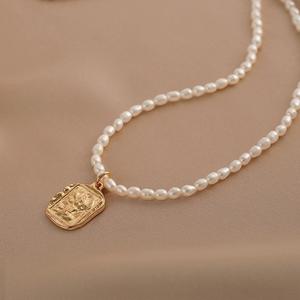 French Retro Personality Roman Relief Portrait Square <b>Short</b> Collarbone for Xiaomi Natural <b>Necklace</b> Fashion Pendant <b>Necklaces</b> - Product Image 4