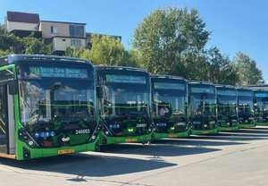 Autobús Eléctrico Moderno de Alta Capacidad Modelo E321 Serie OLGERD con Sistema de Almacenamiento de Energía y Diseño de Confort para Pasajeros - Product Image 3