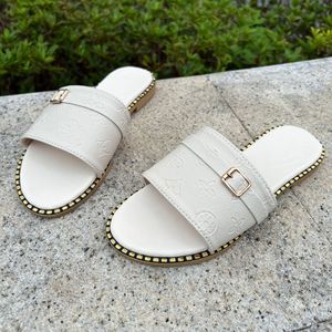New Summer Flat Sandals, Stylish and Versatile Beach Sandals. for Lady Shoes - Product Image 2
