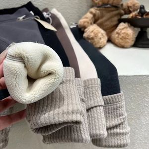 Tongxingyuan Fleece-lined Leggings For Baby Girls Autumn Winter Cotton Knitted Solid Color Straight Fit Long Pants - Product Image 4