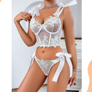 ชุดชั้นในเซ็กซี่ของผู้หญิง แฟชั่นลายดอกไม้ปัก โบว์ผูกเล็กๆ สไตล์สดใส ชุดชั้นในสำหรับผู้หญิง - Product Image 2