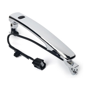 Poignée de porte extérieure chromée côté conducteur avant gauche pour <span class=keywords><strong>Nissan</strong></span> Rogue 2010-2013 |   Remplace #   80640-CZ31B, 80645-CA000 - Product Image 4